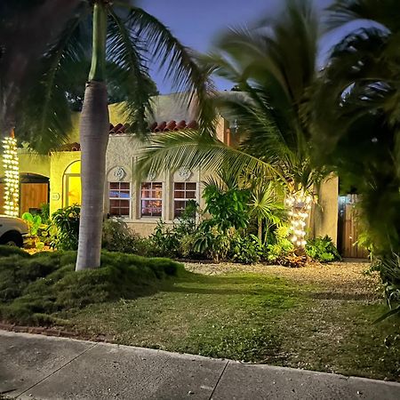 The Cottage At Pineapple House 西棕榈滩 外观 照片